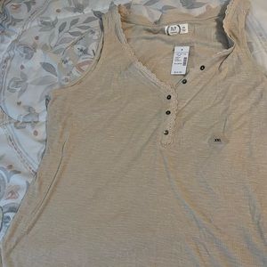 NWT Maurices xxl top